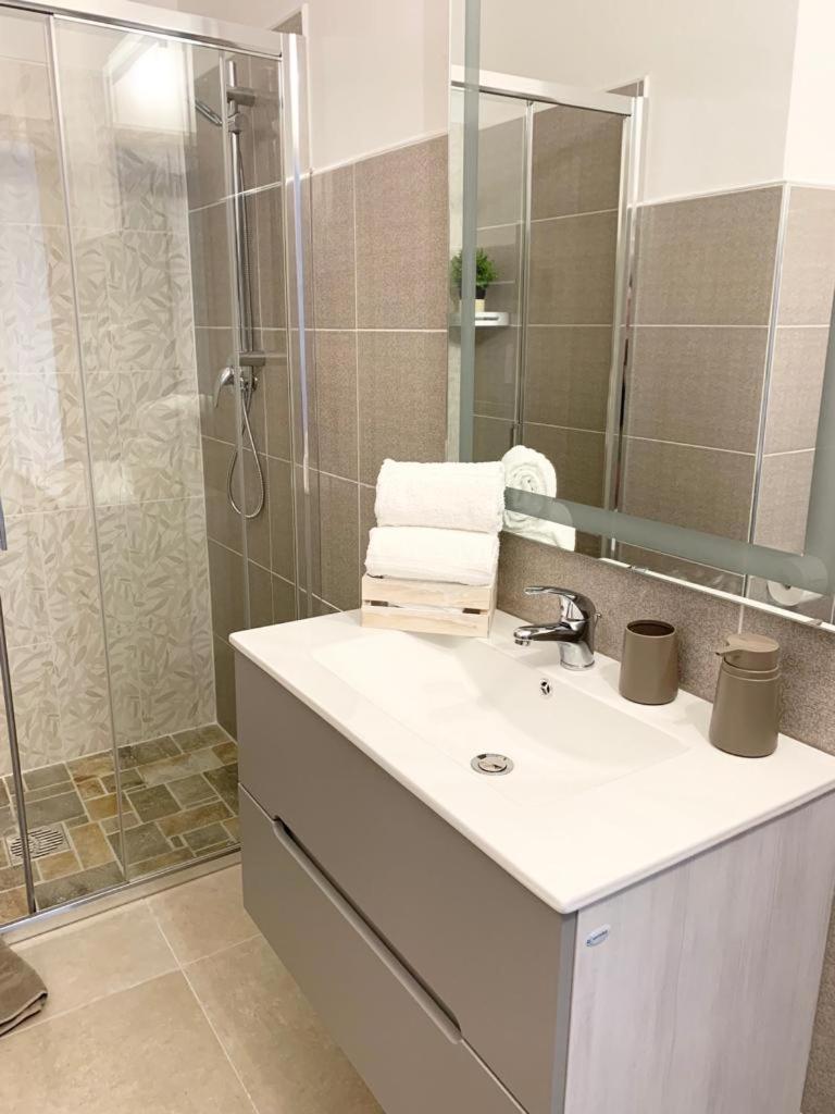 B&B Jolie Suite Villasimius Exterior photo
