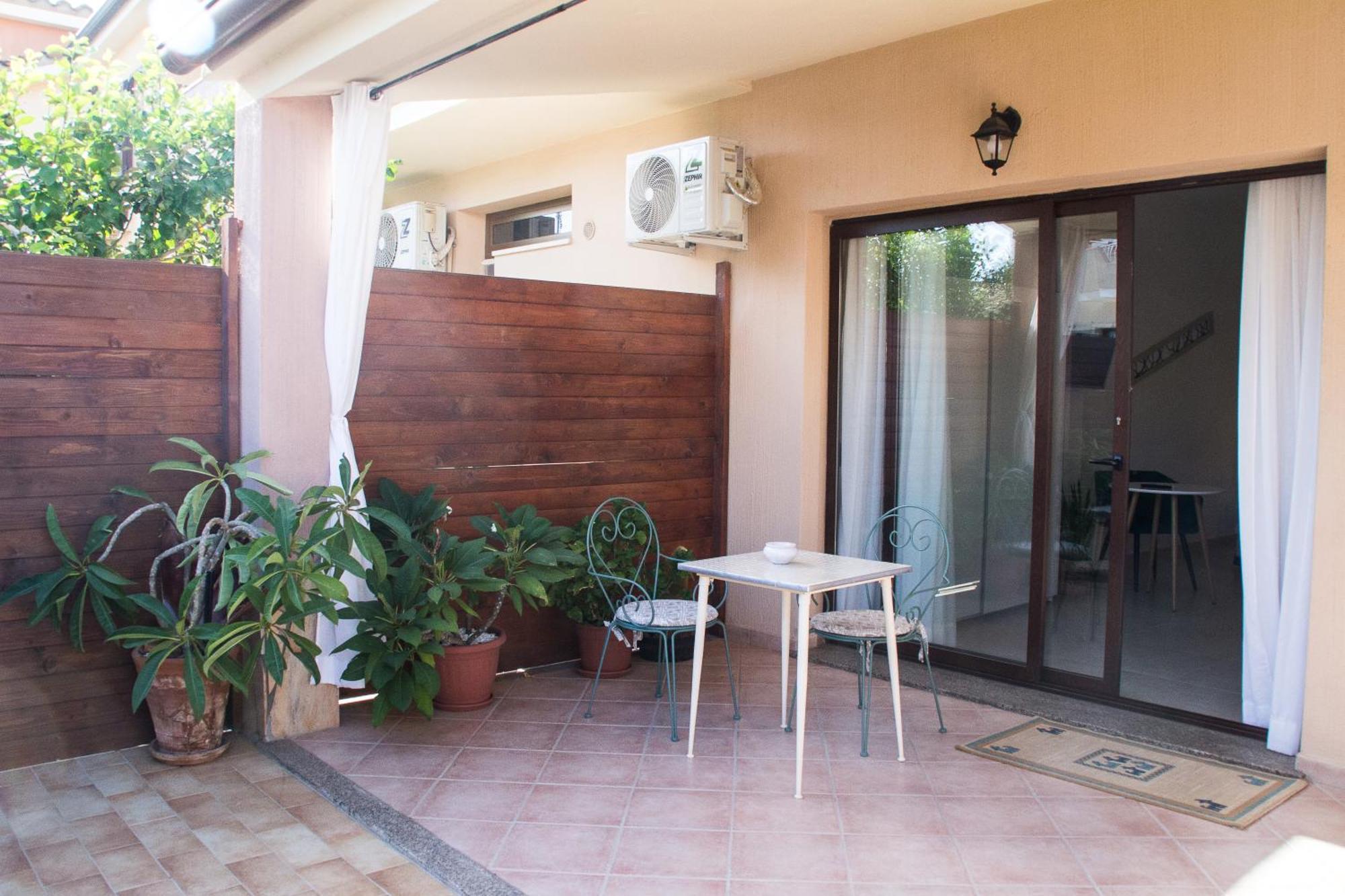 B&B Jolie Suite Villasimius Exterior photo